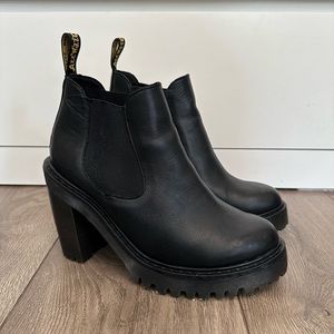 Dr. Martens Hurston Chelsea Boots